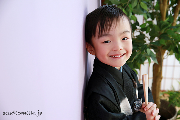 5歳七五三記念！ラベンダーカラーの背景で撮影！